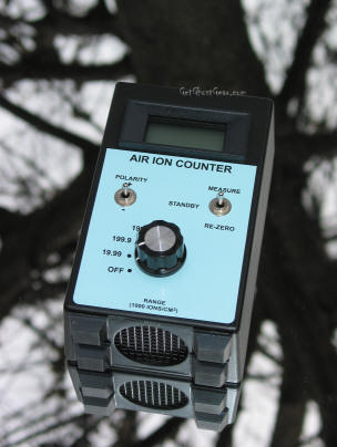 Air ion counter used by paranormal investigators